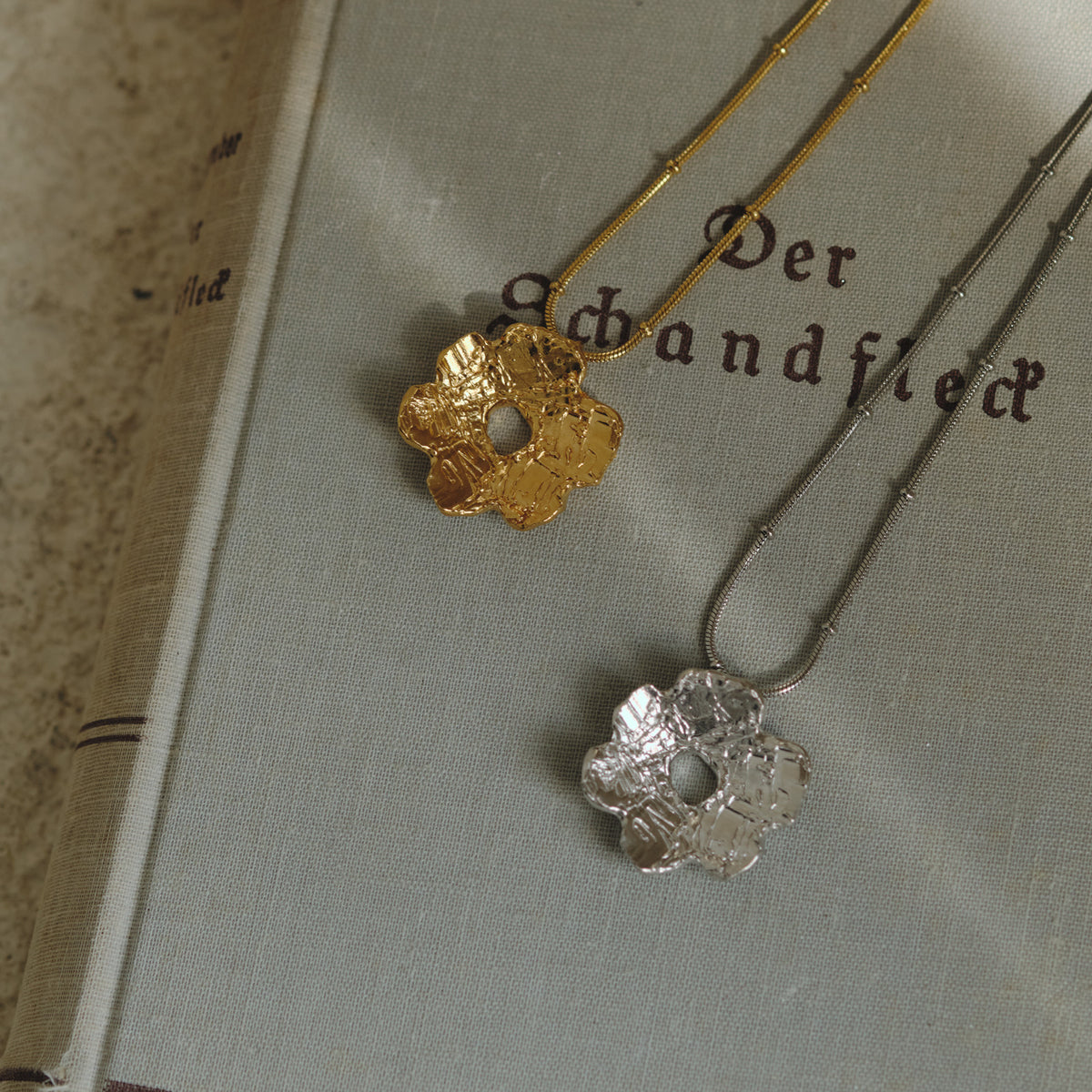 Poppy Necklace