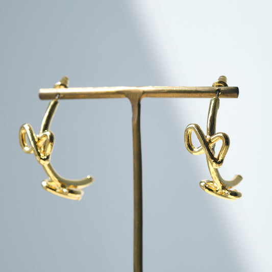 Ribboned Infinity Pierce / Earrings