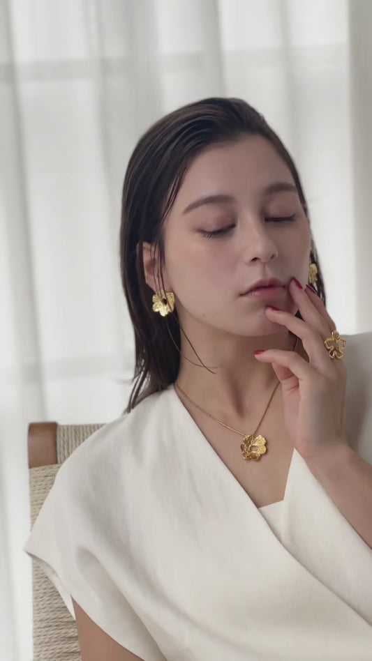 Poppy Pierce/Earrings