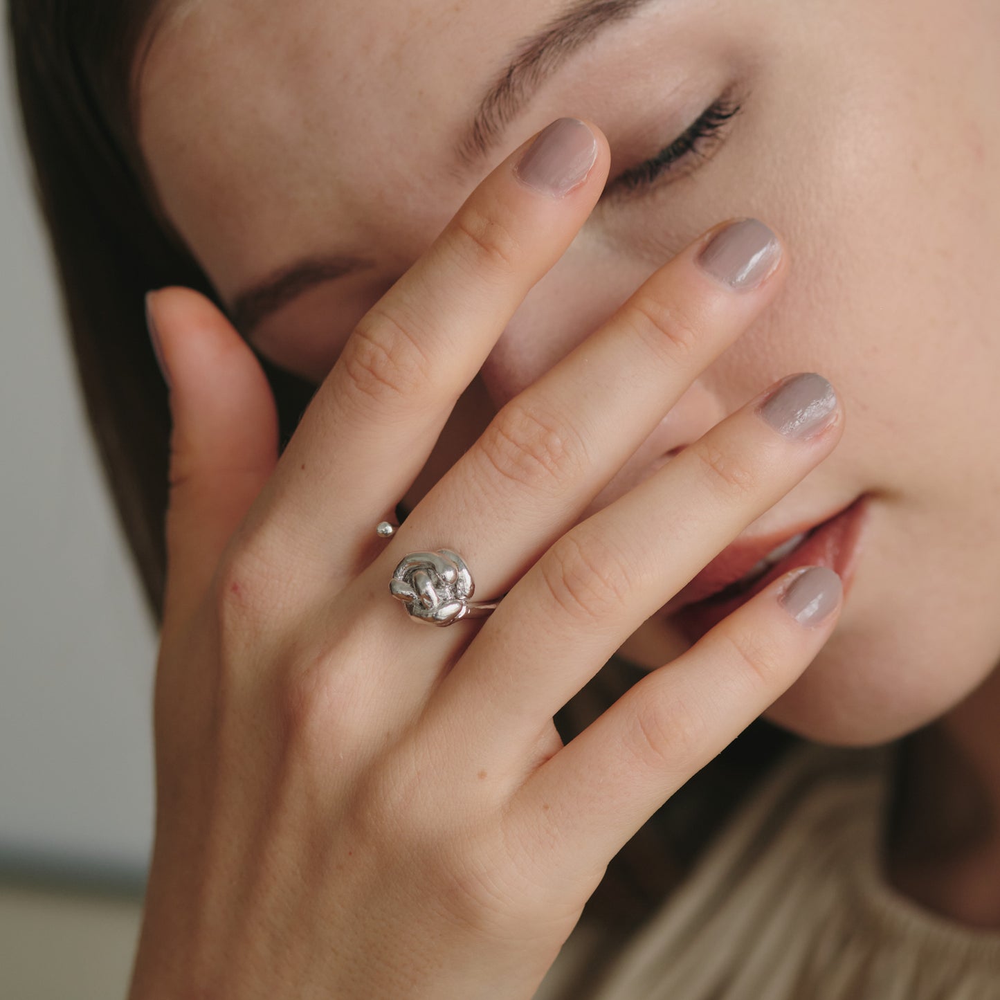 Bold Knot Ring